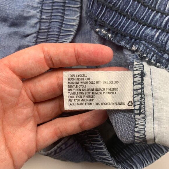 Universal Thread Women's High Waist Shorts - Blue - Picture 3 of 4